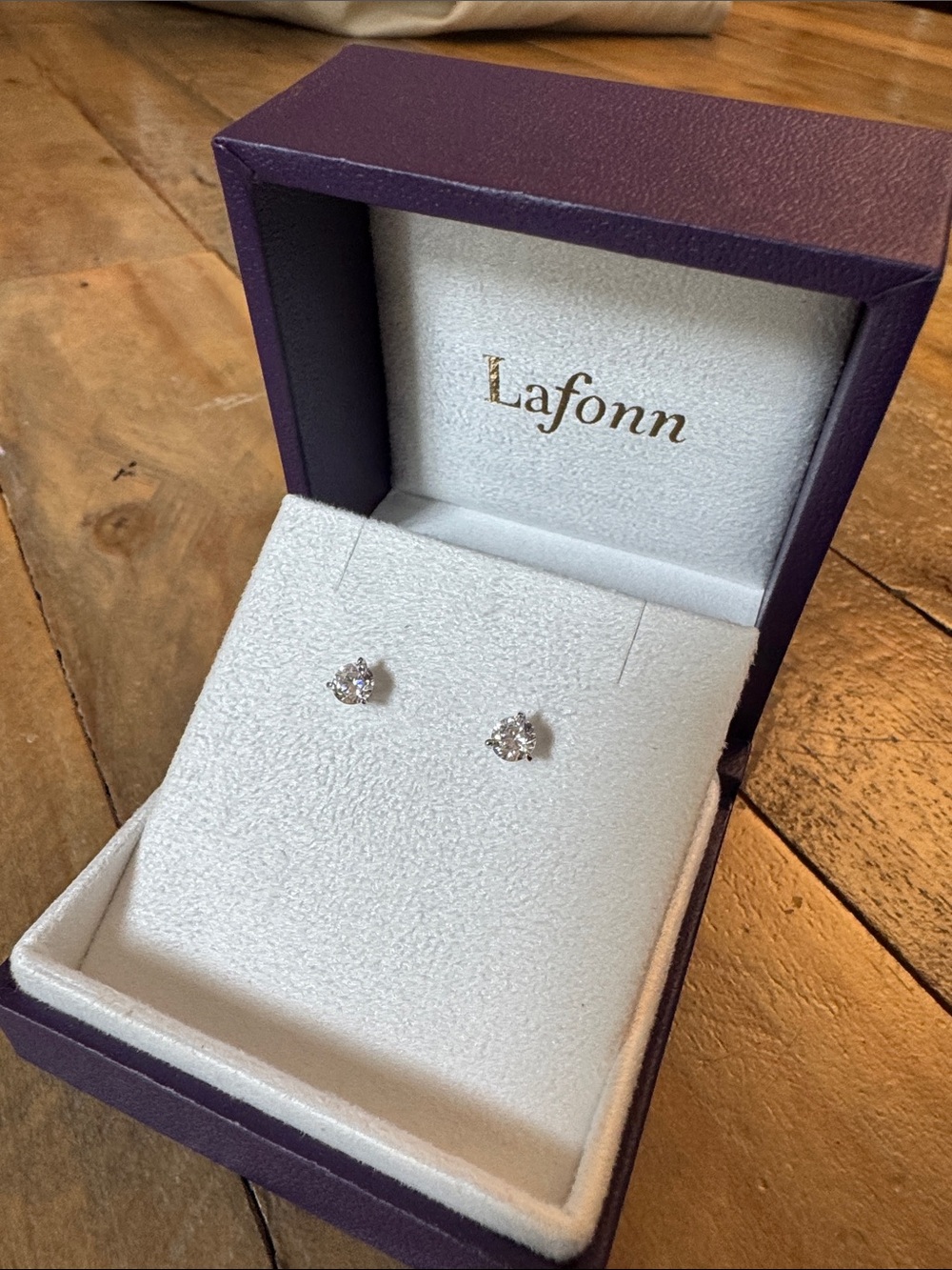 Lafonn White round simulated diamond 1.0 CTW Halo Stud Earrings NWT